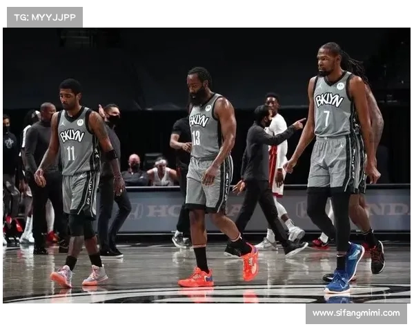 探索NBA球队官网：全面了解球队动态、球员资讯与赛程安排