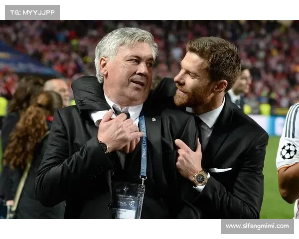 阿隆索首次带领一线队合练 三名梯队小将入选展现新赛季潜力 阿隆索首次带领一线队合练 三名梯队小将入选展现新赛季潜力